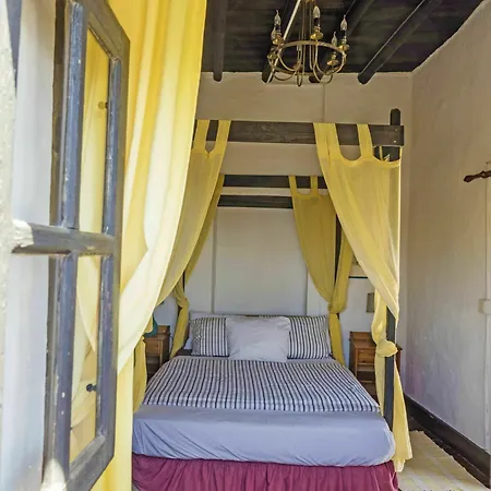 Patios 公寓 蒂亚斯